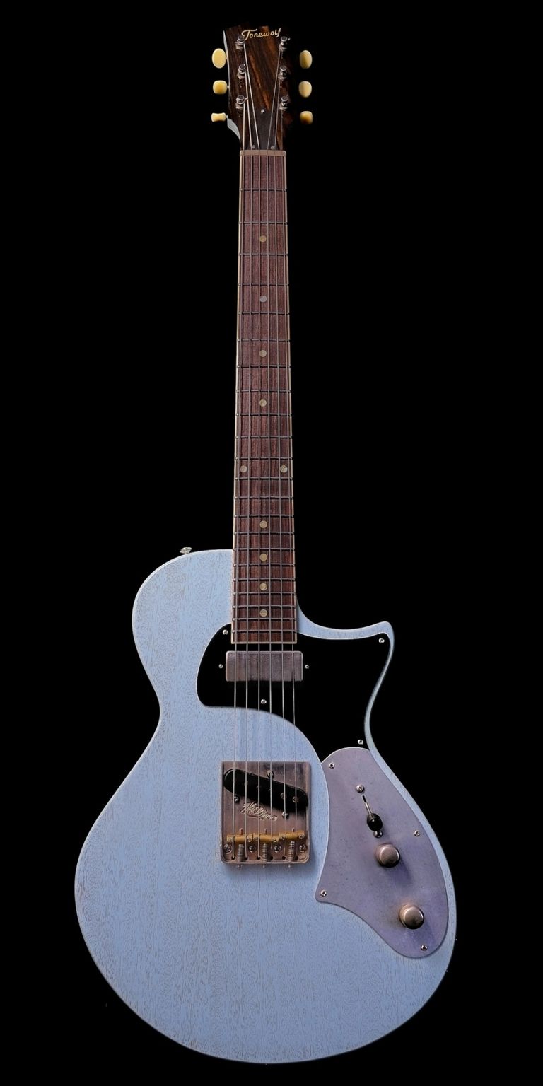 Tonewolf Delta Guitar